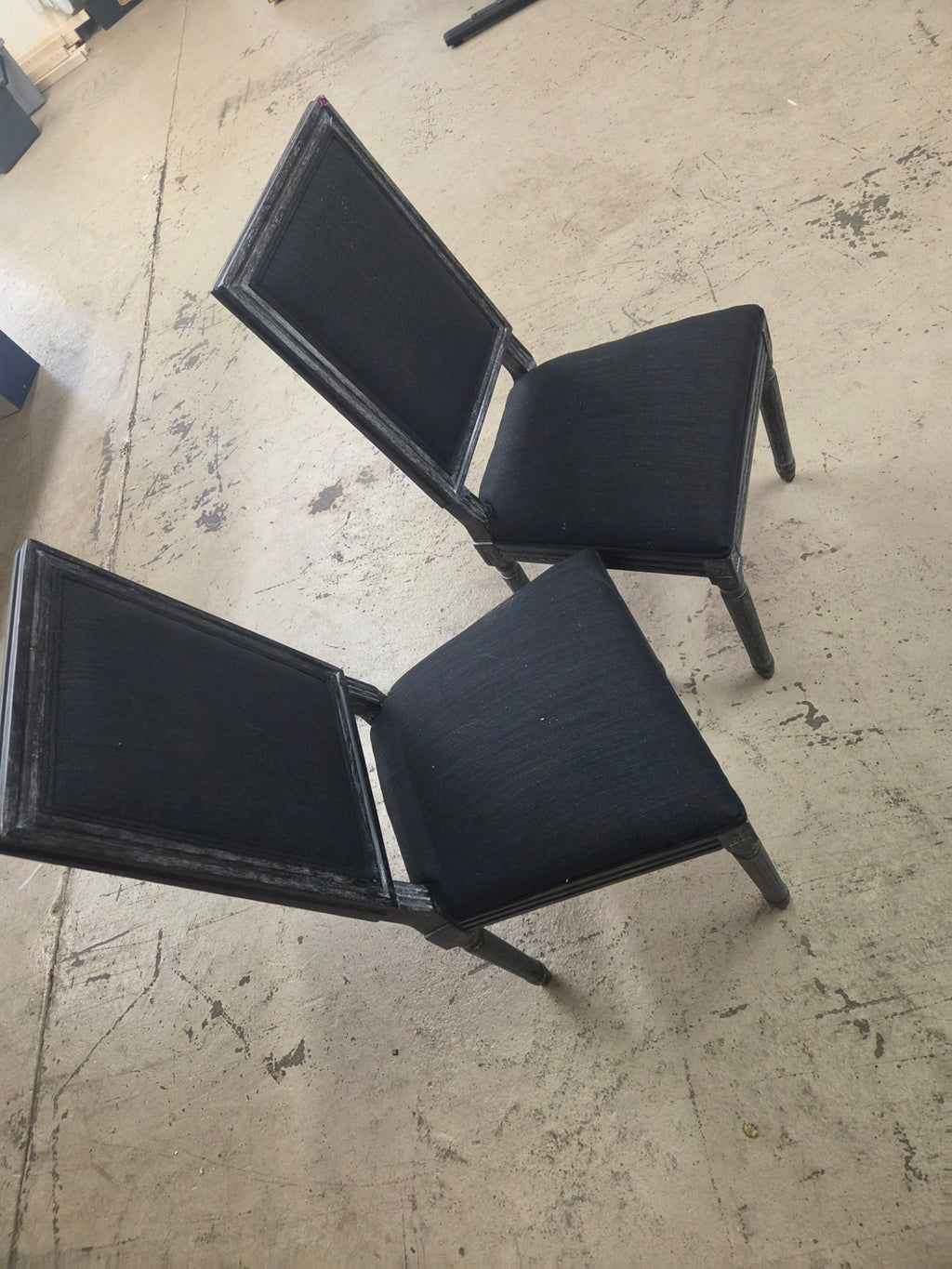 pair of chairs