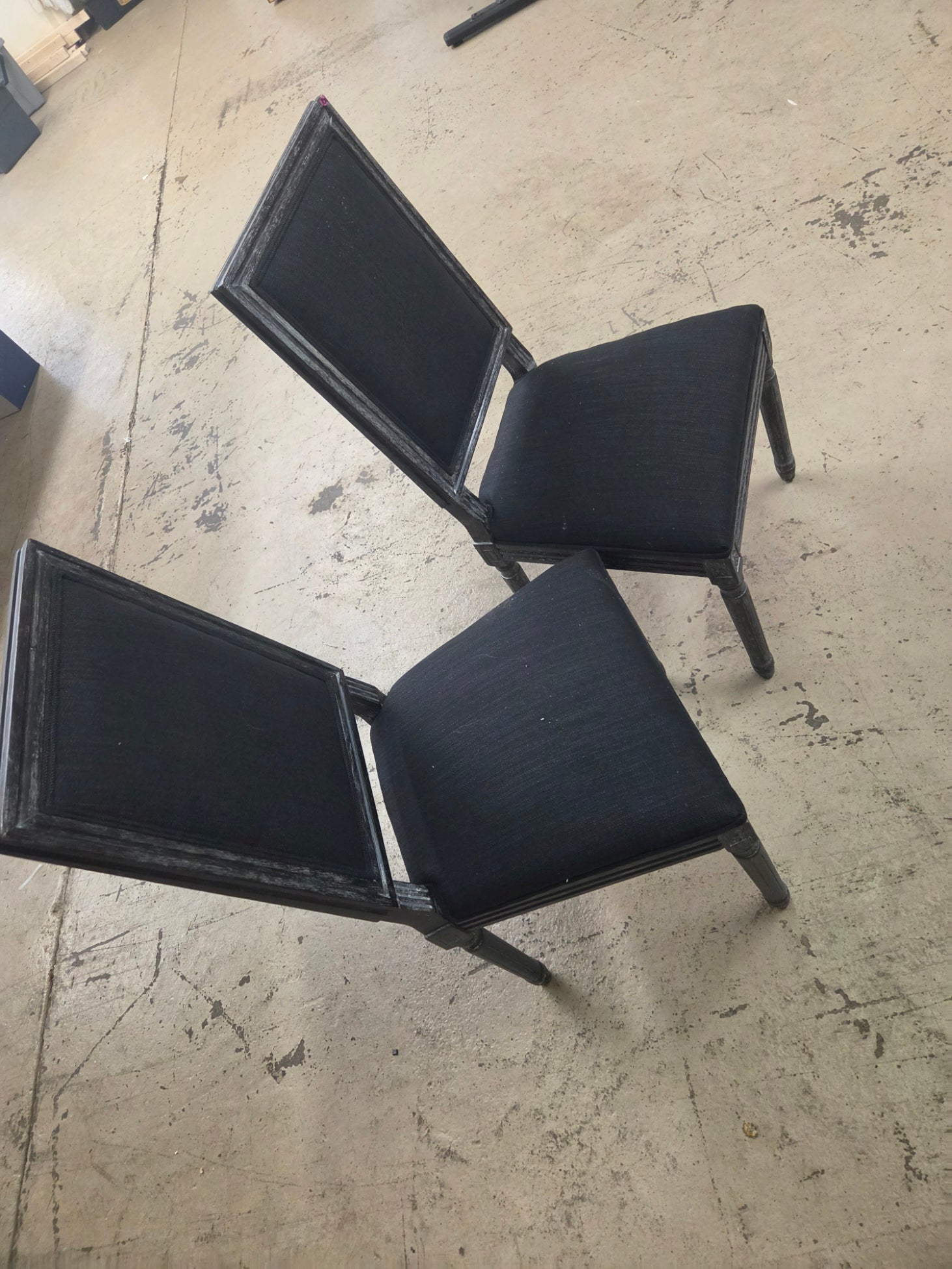 pair of chairs
